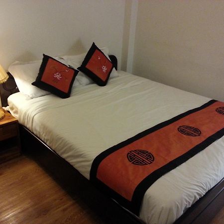 Pink Tulip Hotel Хошимин Екстериор снимка