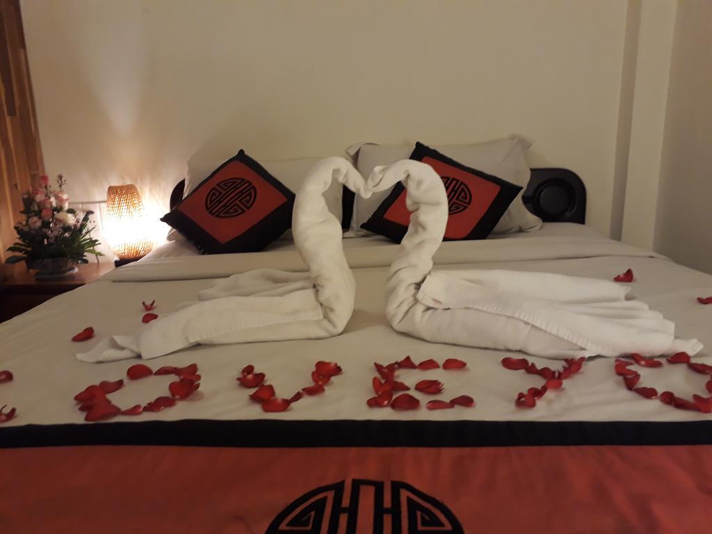Pink Tulip Hotel Хошимин Екстериор снимка